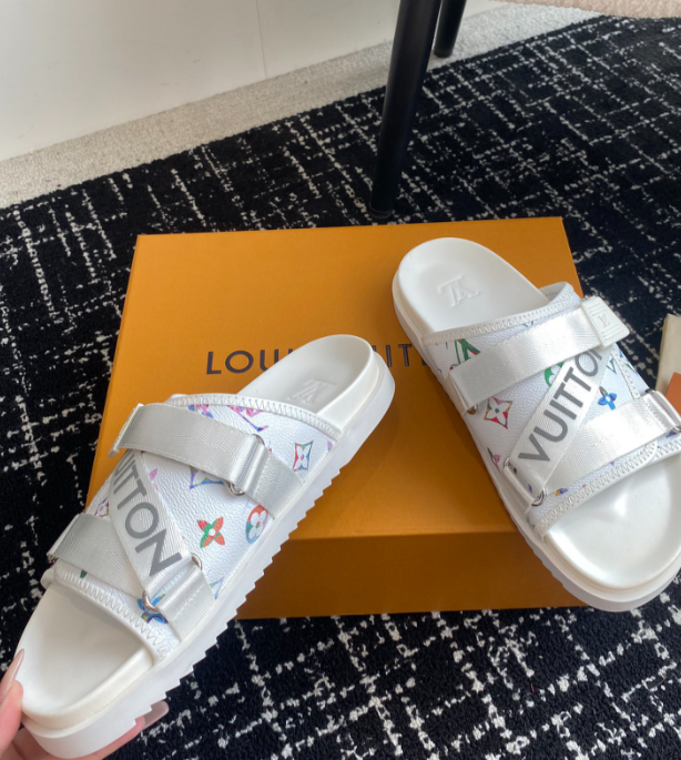 Chloe’s Picks - LOV Men Shoes - 115