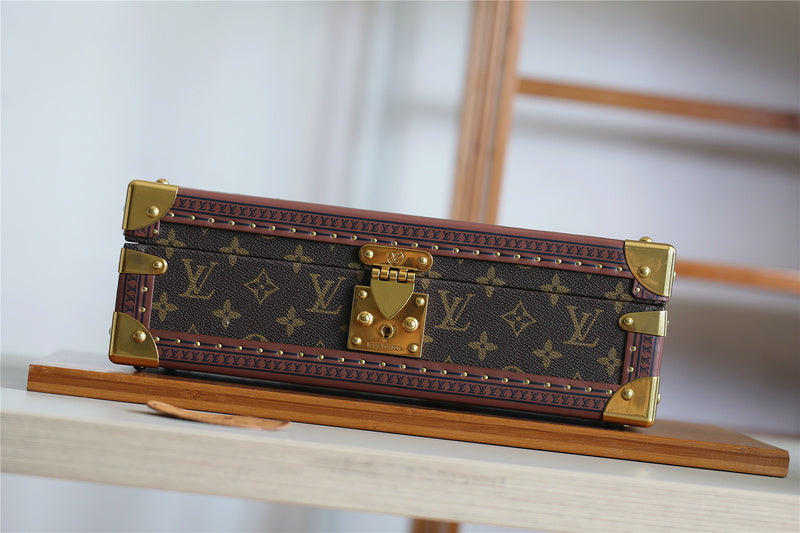 I W Fashion Lu-Vi bags - 11339