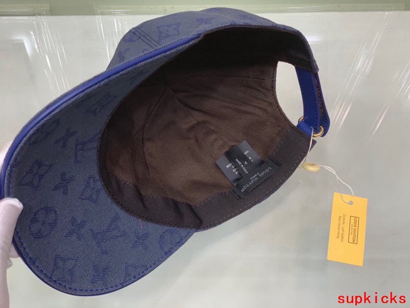 Louis Vuitton Luxury Cap
