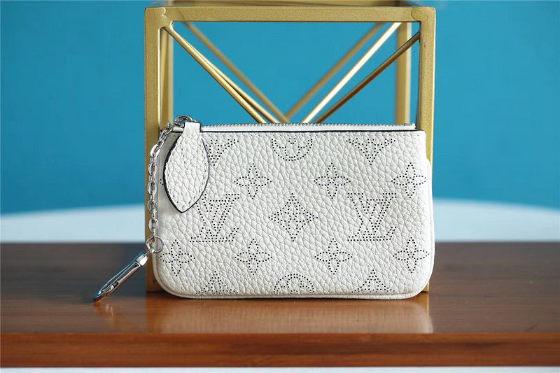 I W Fashion Lu-Vi bags - 8976