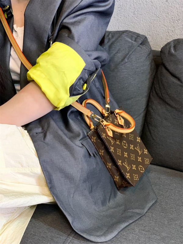 PHA - LOV Bags - 212