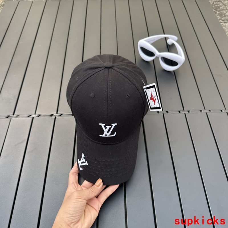 Louis Vuitton Luxury Cap