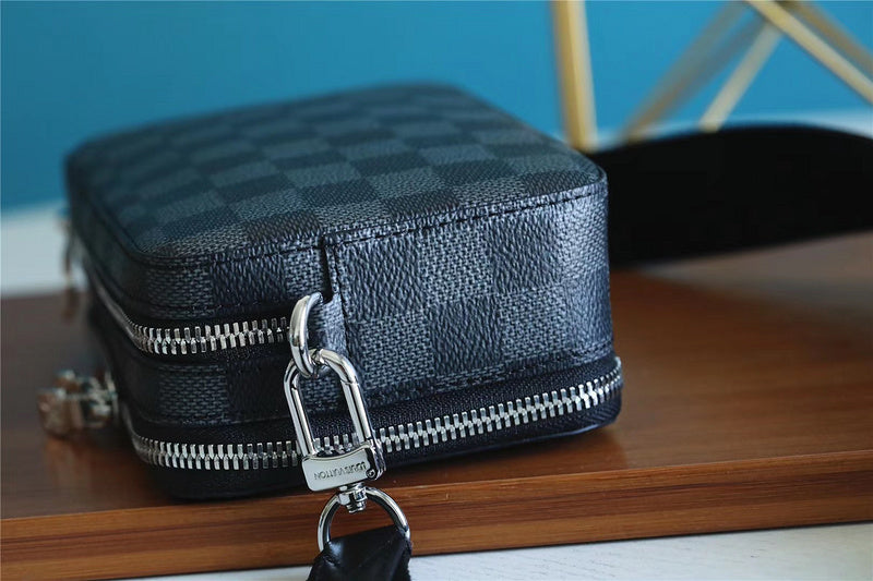 I W Fashion Lu-Vi bags - 10241