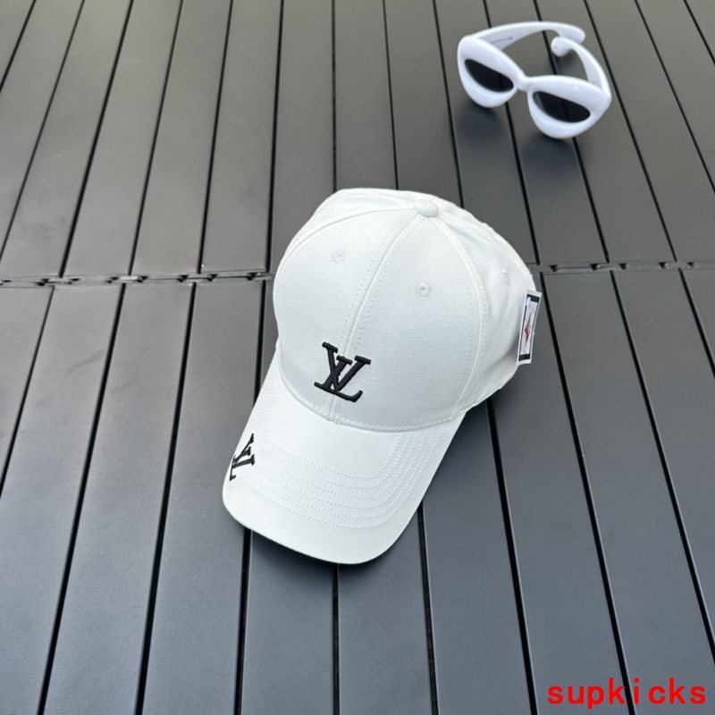 Louis Vuitton Luxury Cap