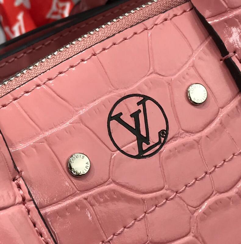 Chloe’s Picks - LOV Bags - 2686