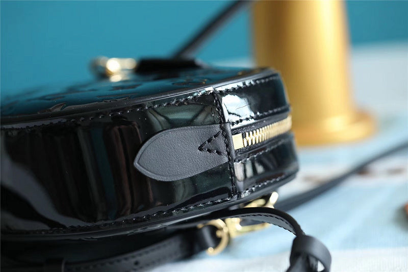 I W Fashion Lu-Vi bags - 8398