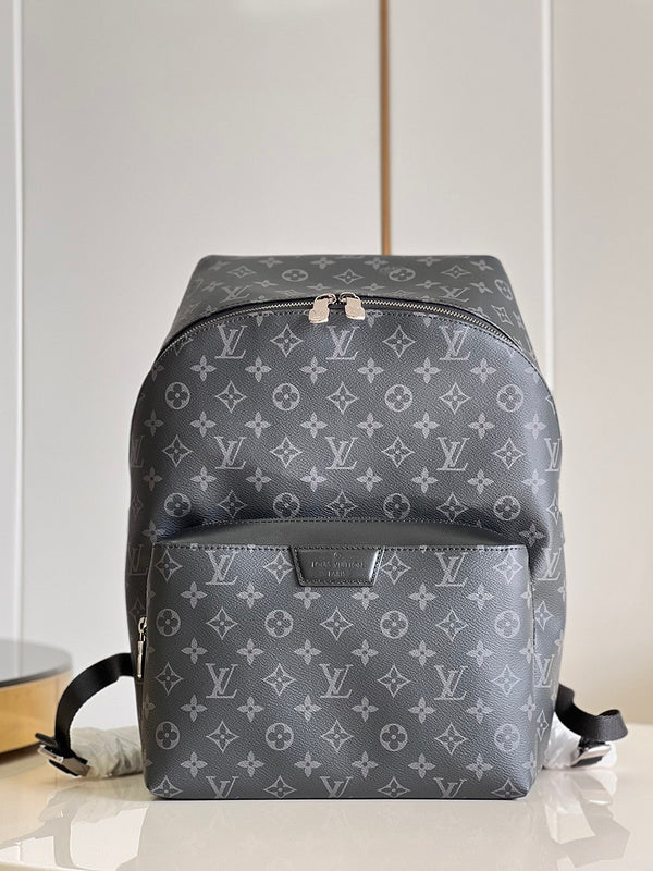 I W Fashion Lu-Vi bags - 17200