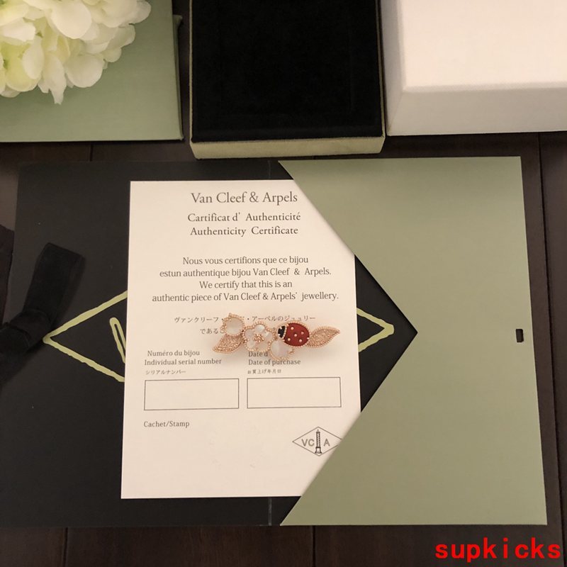 Van Cleef & Arples Jewelry