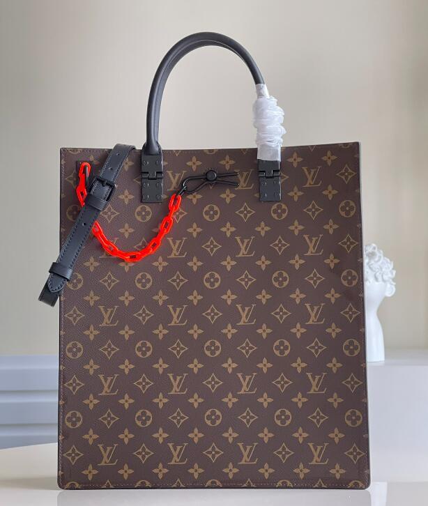 Chloe’s Picks - LOV Bags - 2205