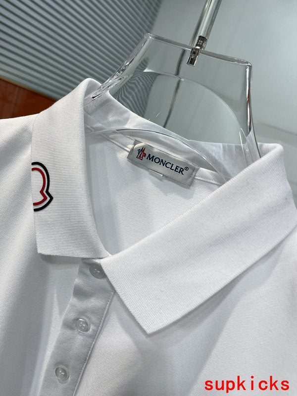 Moncler Luxury Cloth