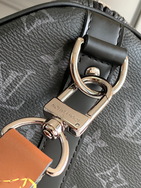 I W Fashion Lu-Vi bags - 17004