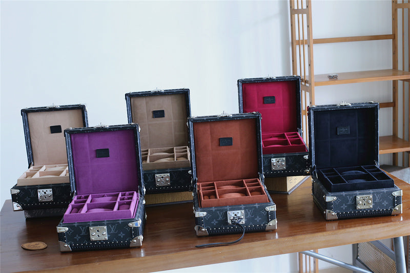 I W Fashion Lu-Vi bags - 9541
