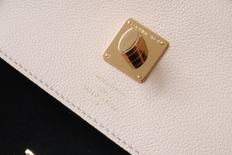 I W Fashion Lu-Vi Bags - 16825