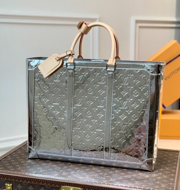 Chloe’s Picks - LOV Bags - 2255