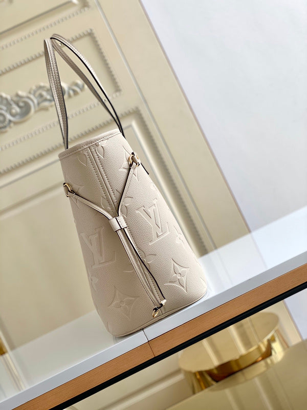 I W Fashion Lu-Vi Bags - 16818