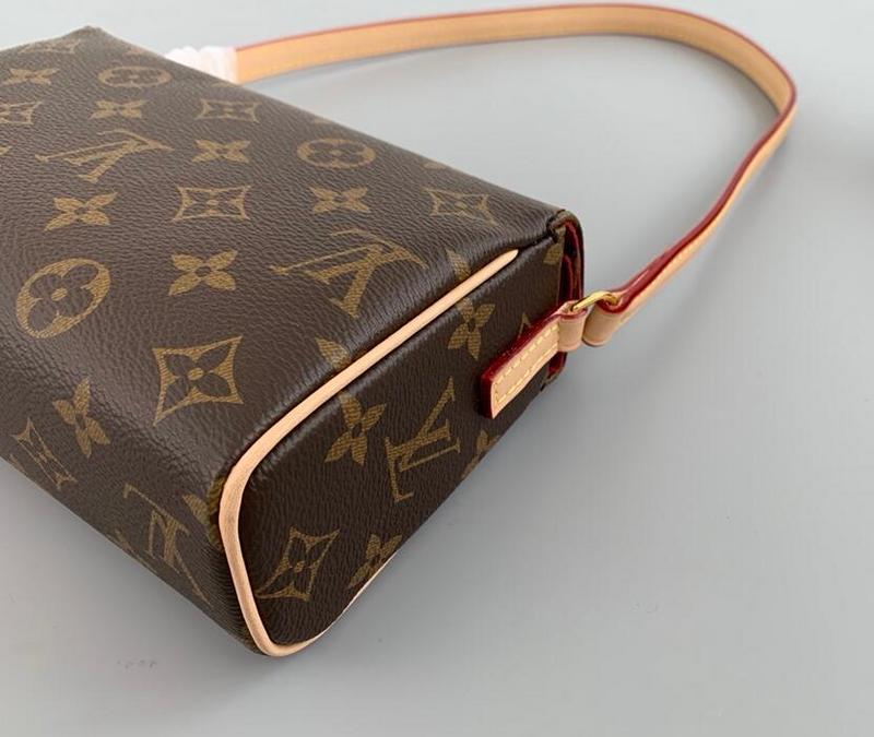 Chloe’s Picks - LOV Bags - 2688