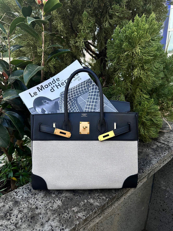 PHA - HMS Bags - 1551
