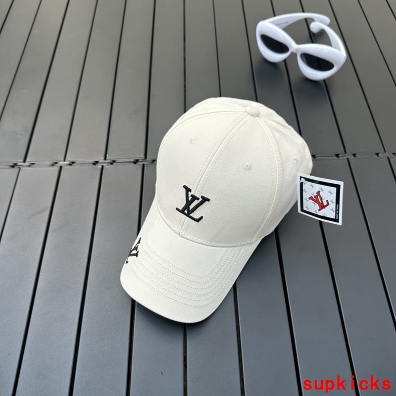 Louis Vuitton Luxury Cap