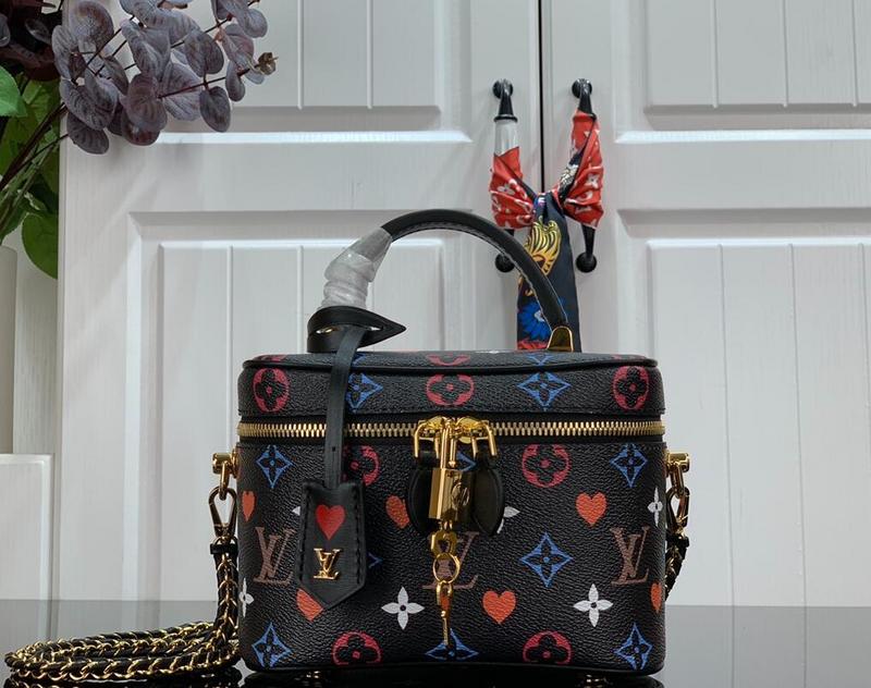 Chloe’s Picks - LOV Bags - 2649