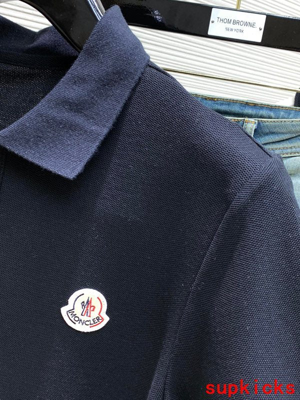 Moncler Luxury Cloth