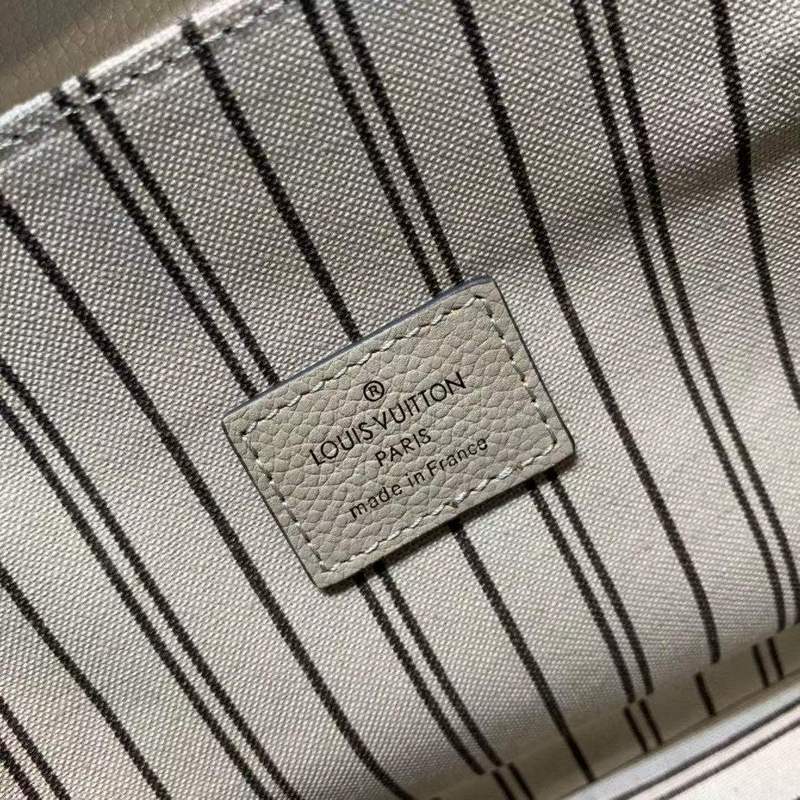 LOV2 Bags - Luxurious Bags  684