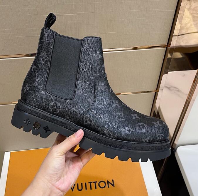 Chloe’s Picks - LOV Men Shoes - 1678