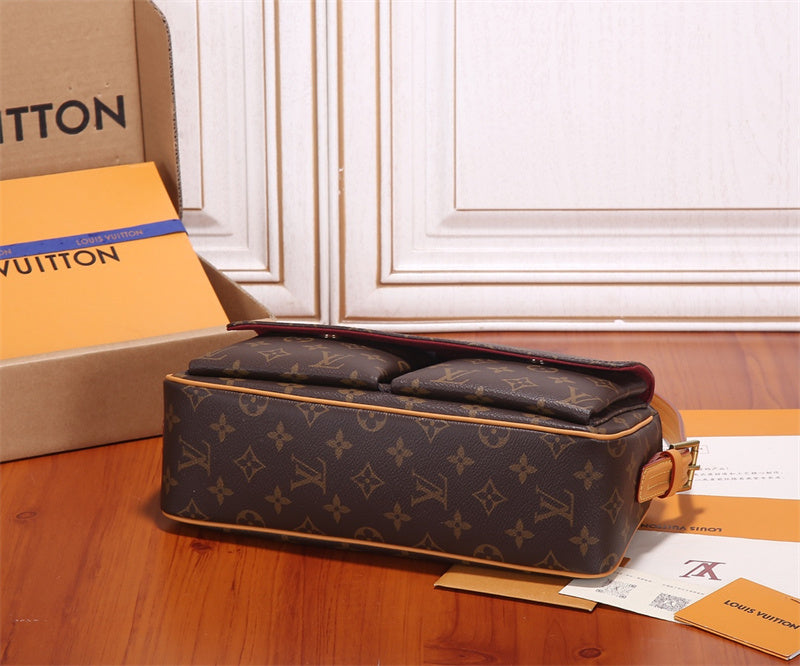 PHA - LOV Bags - 084