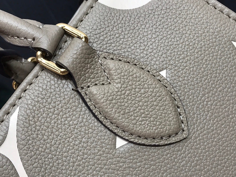 I W Fashion Lu-Vi bags - 17630