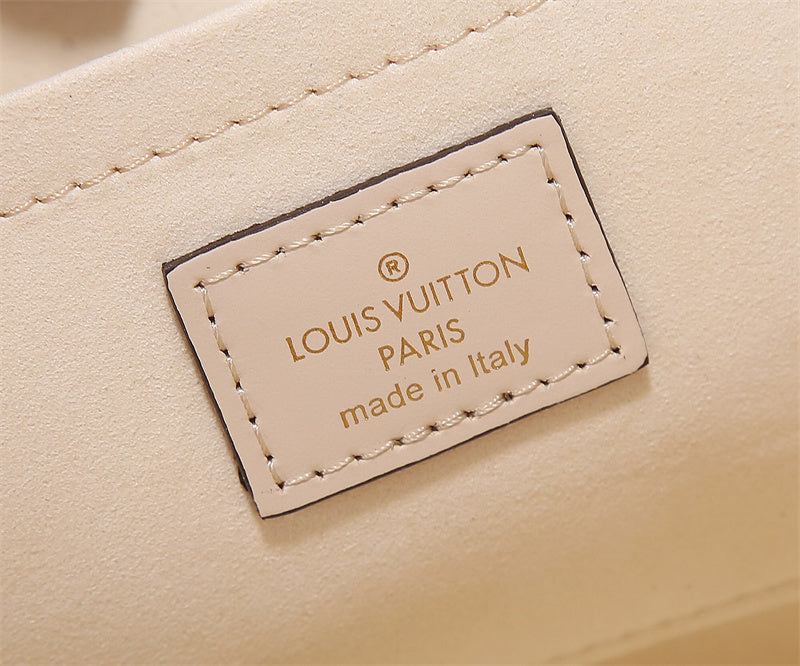 PHA - LOV Bags - 308