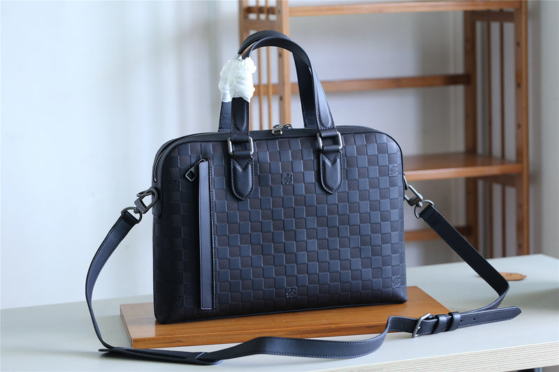 I W Fashion Lu-Vi bags - 9827