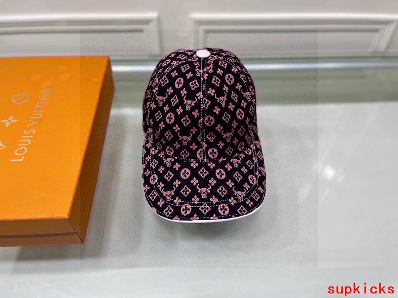 Louis Vuitton Luxury Cap