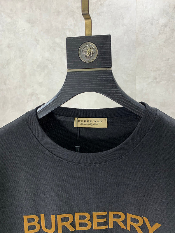 Burberry Luxury Clothes