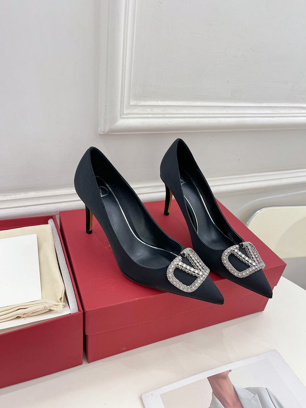 Valentino GARAVANI Luxury Shoes