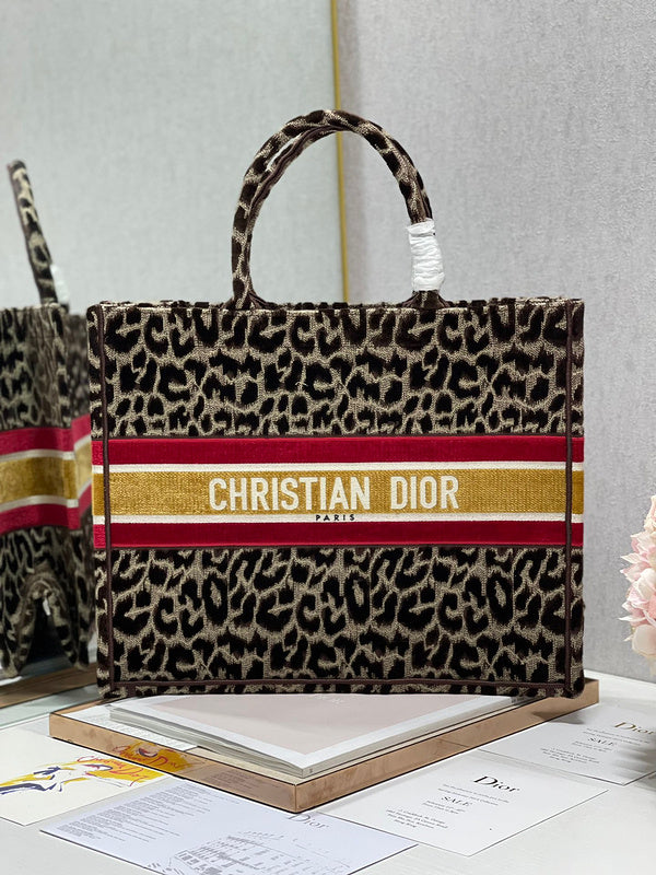 ENT - DOR Bags - 748