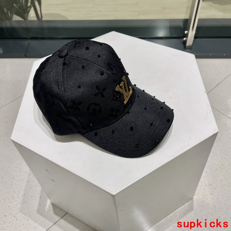 Louis Vuitton Luxury Cap