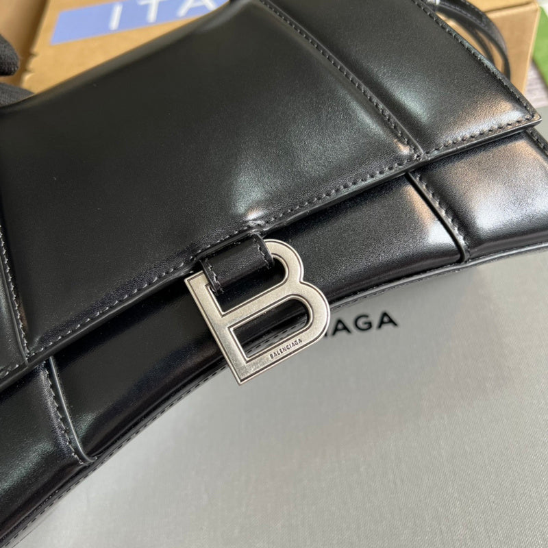 PHA - GUKI Bags - 1405