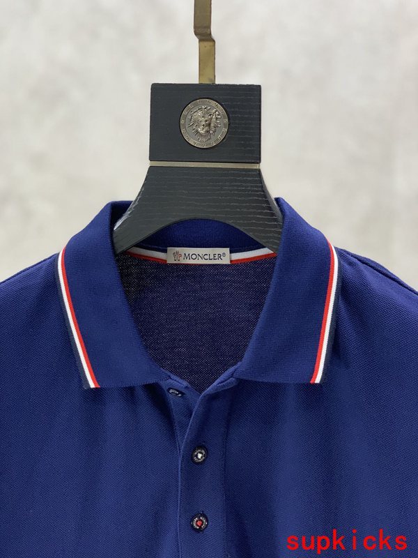 Moncler Luxury Cloth