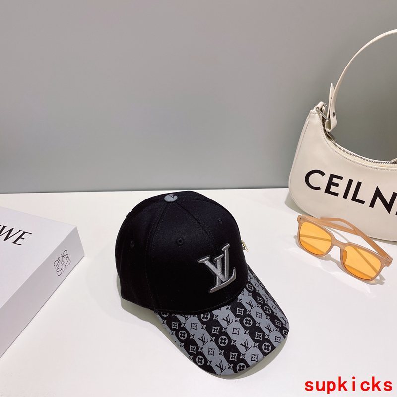 Louis Vuitton Luxury Cap