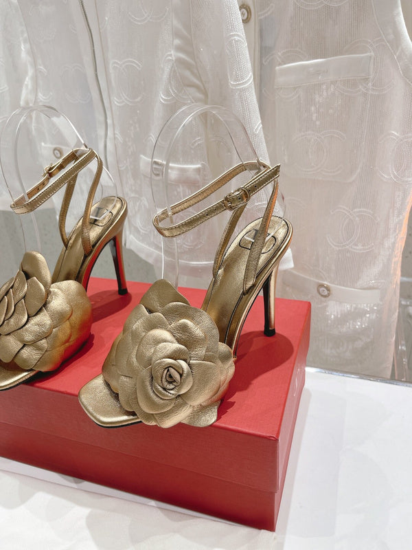 Valentino GARAVANI Luxury Shoes