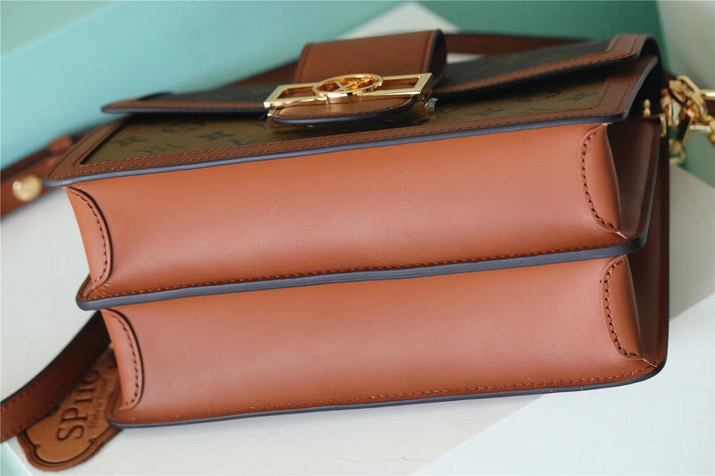 I W Fashion Lu-Vi bags - 8144