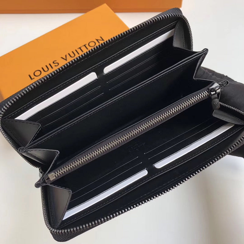 I W Fashion Lu-Vi bags - 17686