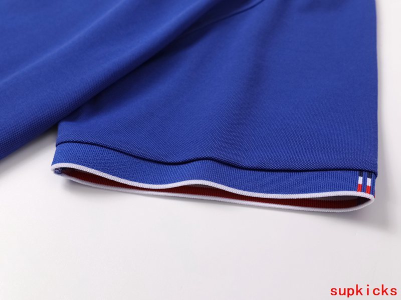 Moncler Luxury Cloth