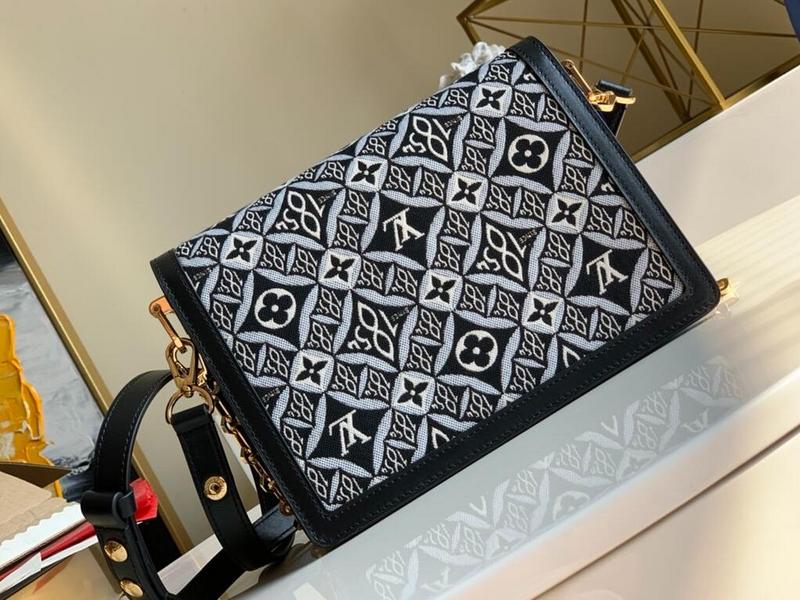 Chloe’s Picks - LOV Bags - 2624