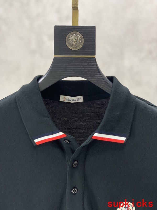 Moncler Luxury Cloth