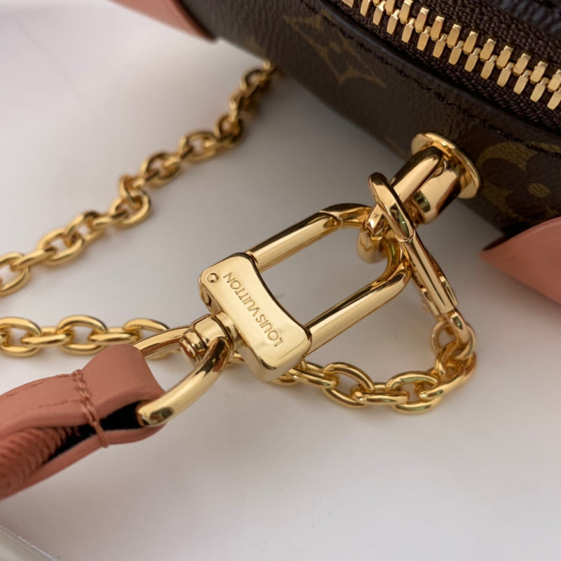 LOV2 Bags - Luxurious Bags  953