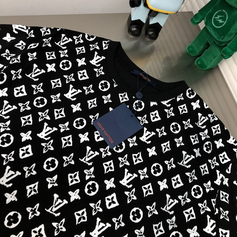 Louis Vuittion Luxury T-Shirt