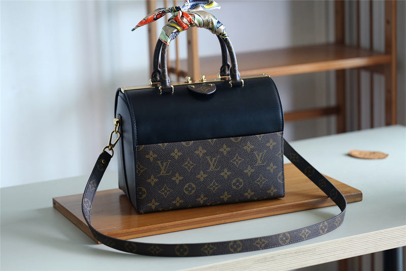 I W Fashion Lu-Vi bags - 8181