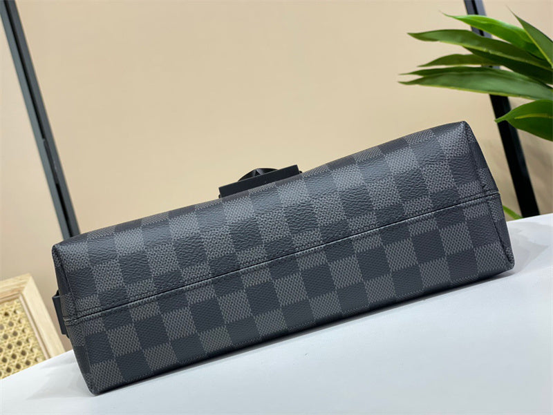 PHA - LOV Bags - 330
