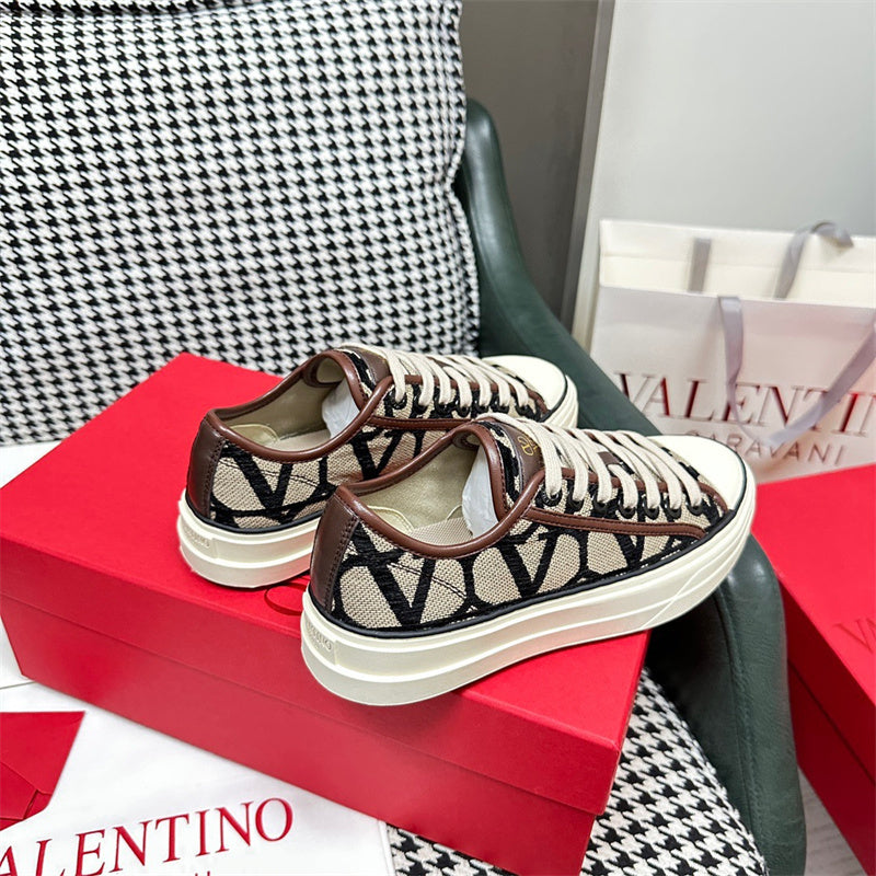 Valentino GARAVANI Luxury Shoes