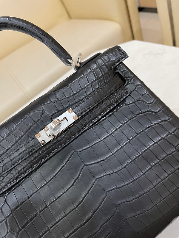 PHA - HMS Bags - 1574